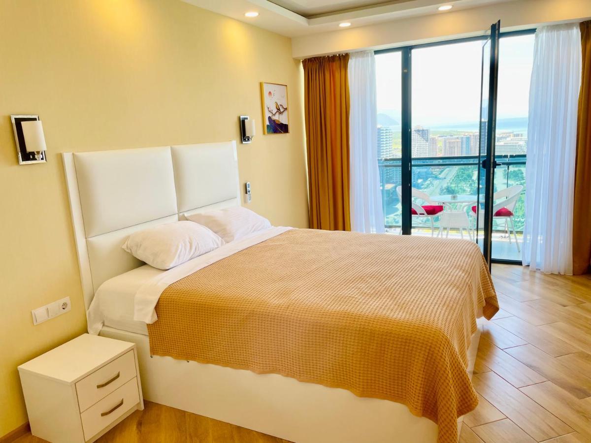 Sea View Apartments Orbi Beach Tower Batumi Exterior foto