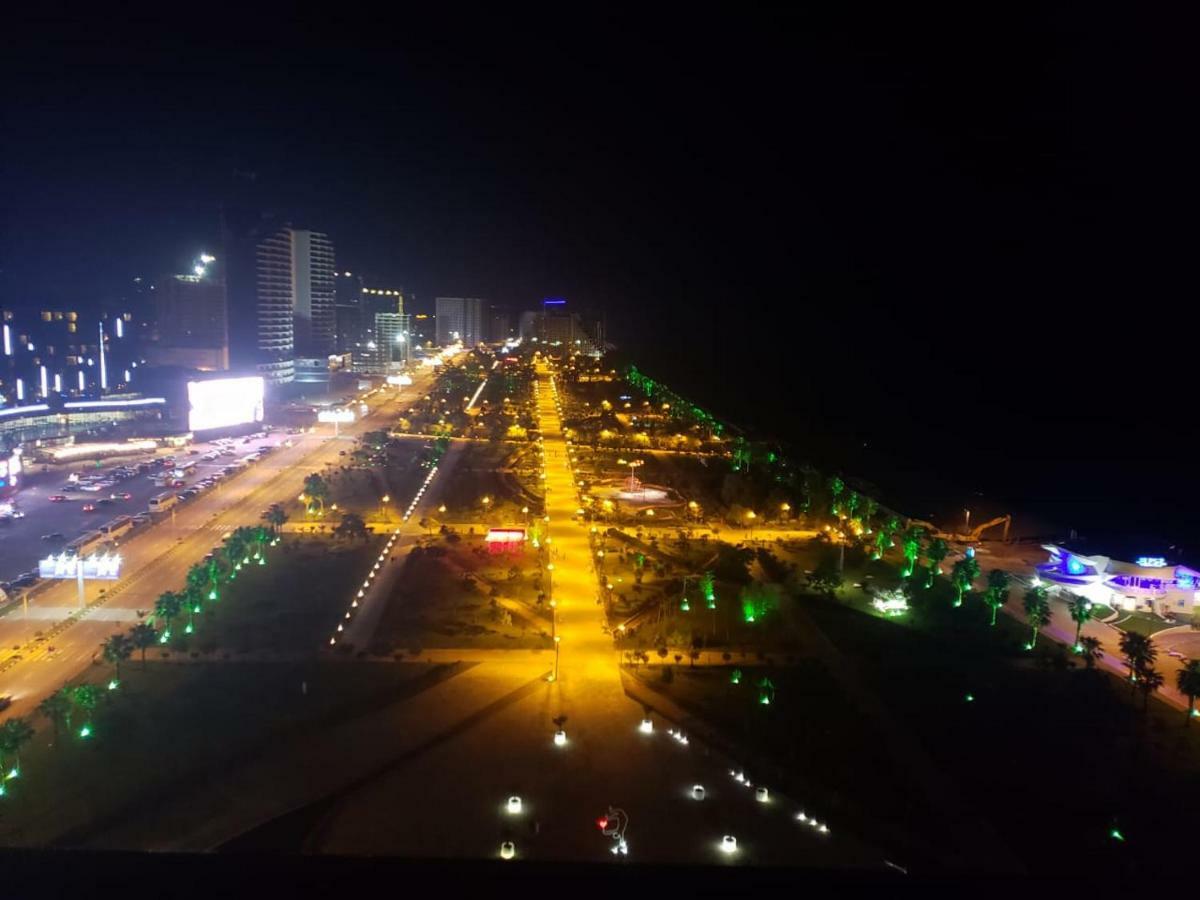 Sea View Apartments Orbi Beach Tower Batumi Exterior foto